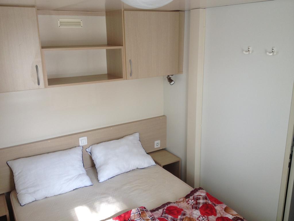 Oliholiday Mobilehomes - Cavallino Экстерьер фото