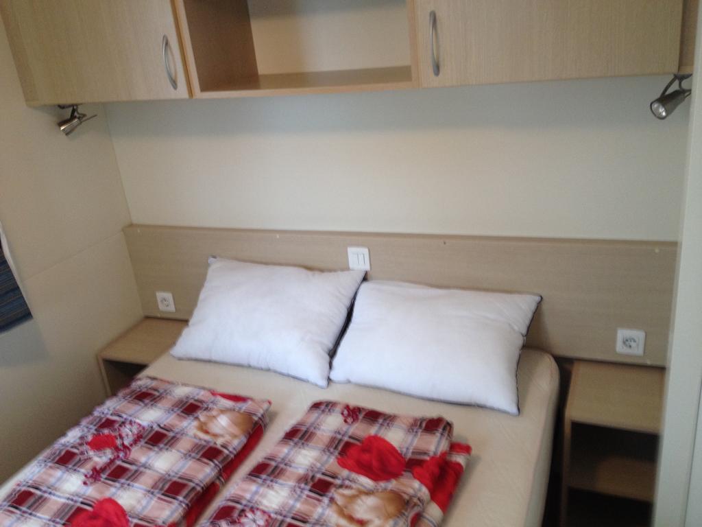 Oliholiday Mobilehomes - Cavallino Экстерьер фото